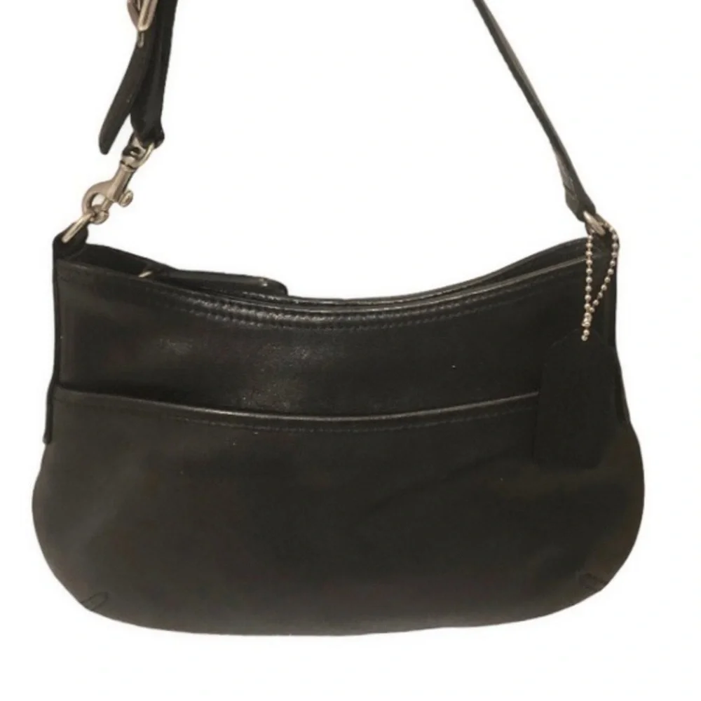 Coach almost vintage black leather mini bag